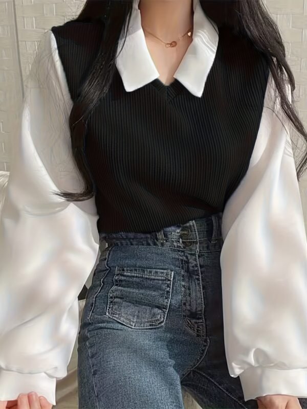 03 Faux Two-Piece Sweatshirt