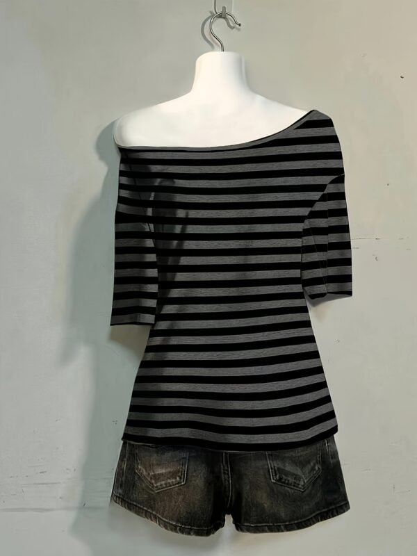 05 Striped Gothic Off-Shoulder T-Shirt